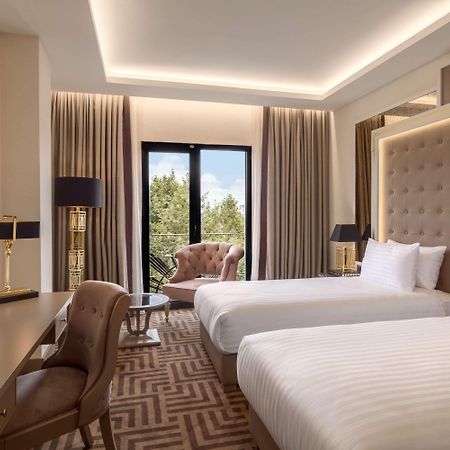 Hotel Ramada By Wyndham Istanbul Golden Horn Zewnętrze zdjęcie